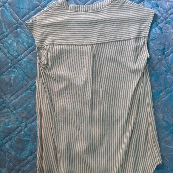 Women's striped blouse - Picture 2 of 2